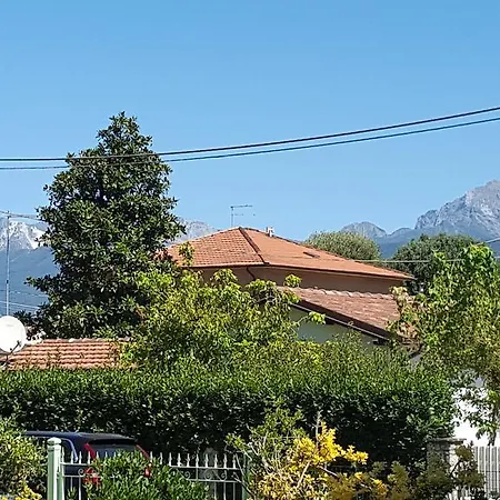 Le Mura * Marina di Pietrasanta